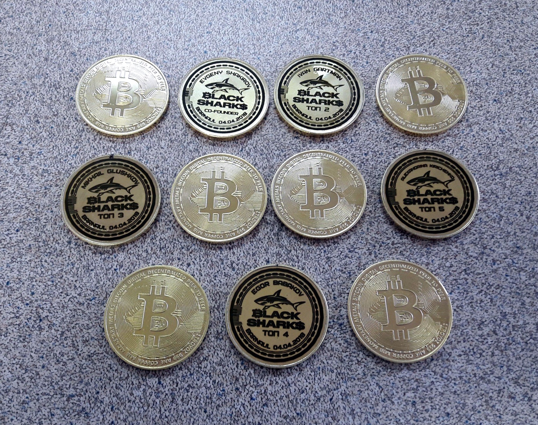 "Биткоины" все еще в теме!