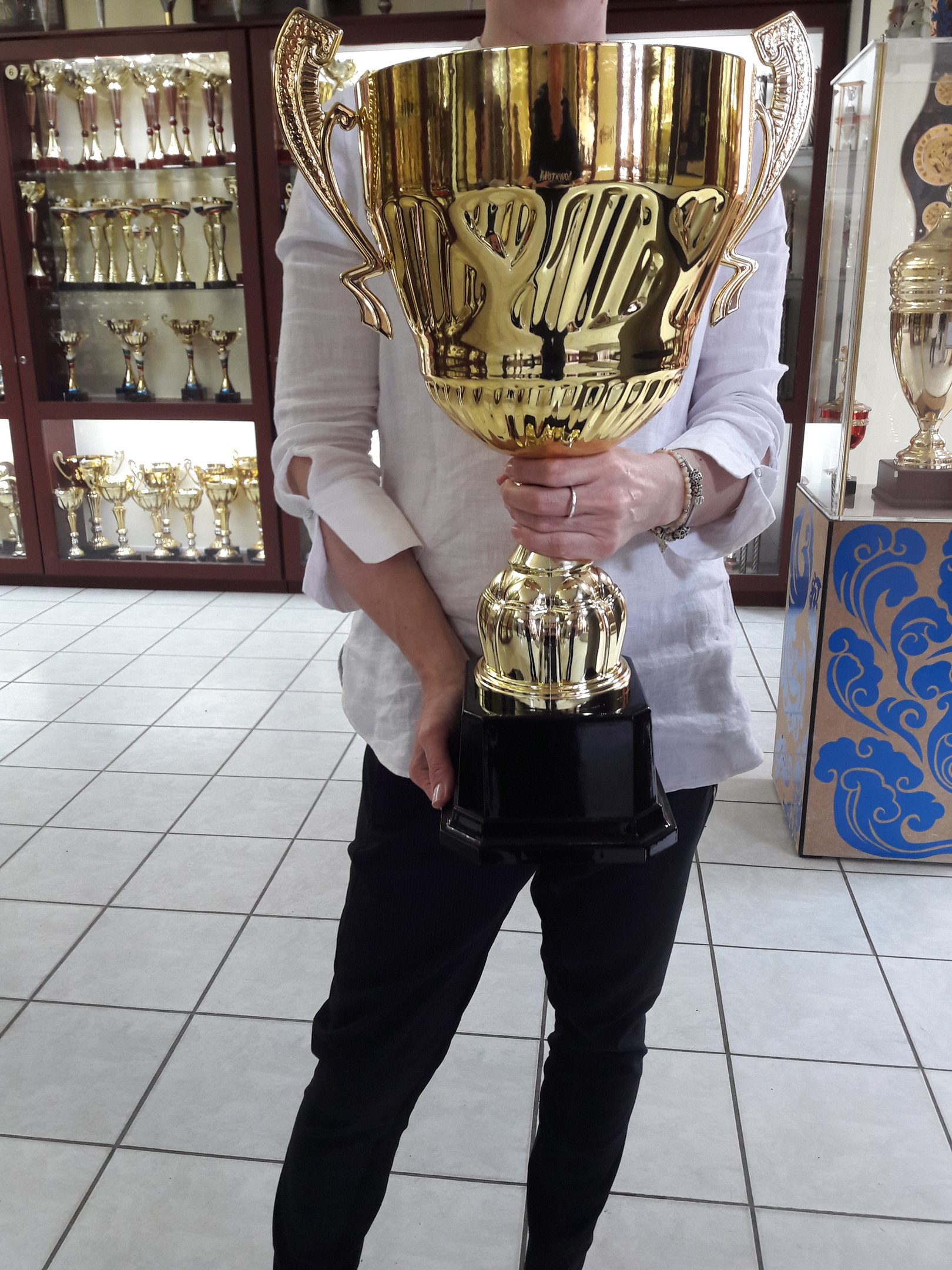 любые кубки для Вас за сутки!