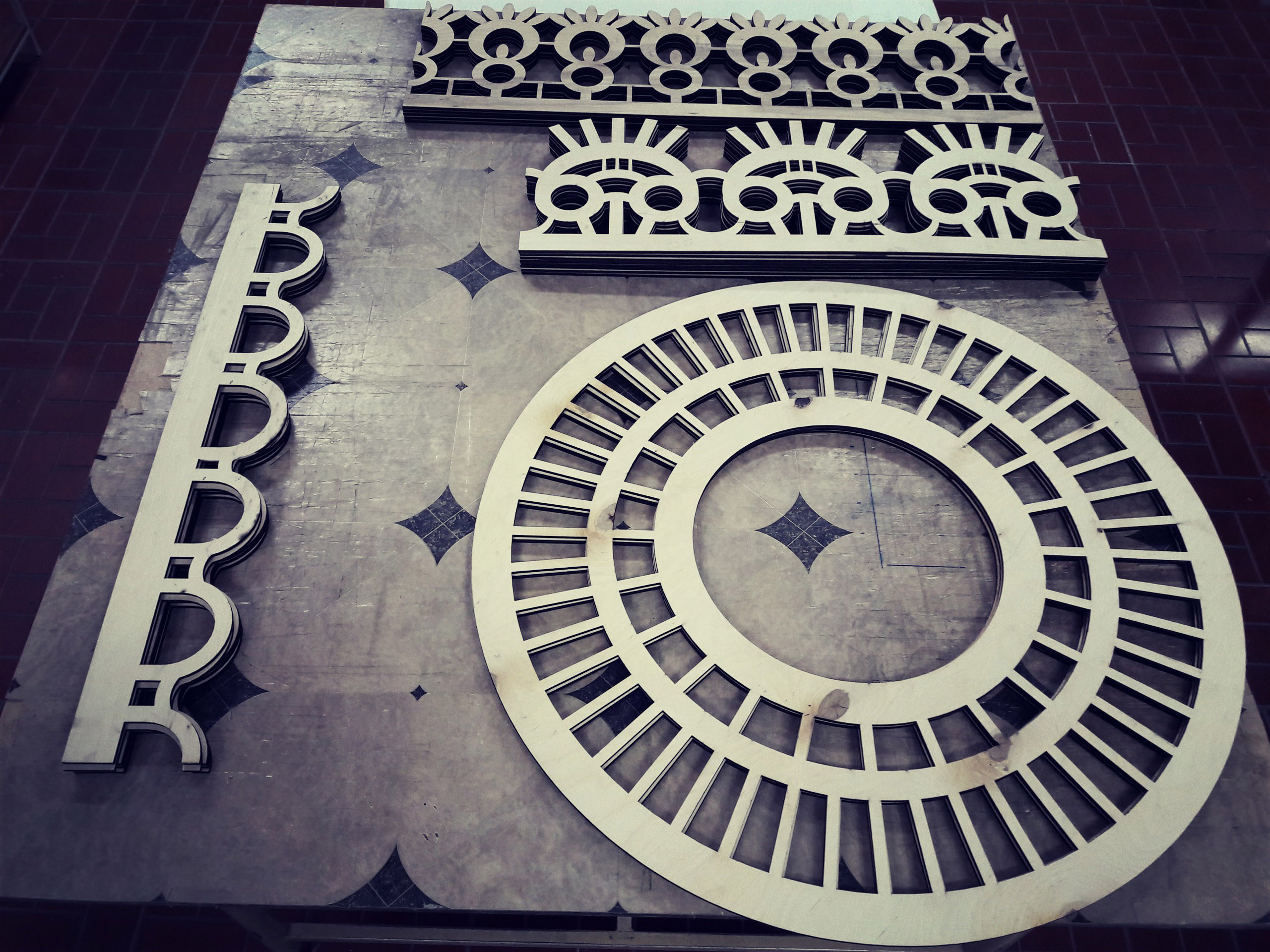 изготовление малых архитектурных форм.