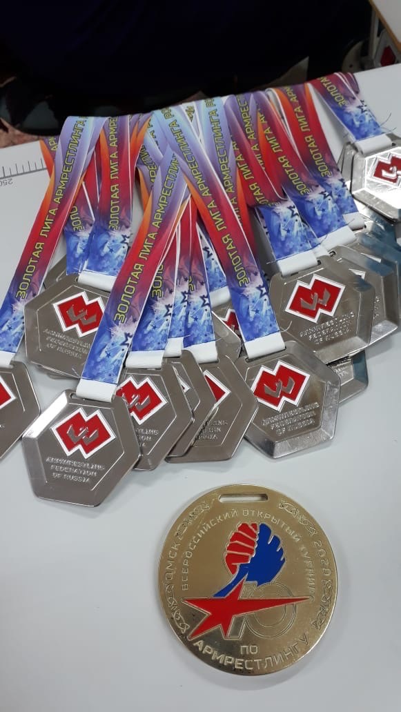 Медали, медали, медали