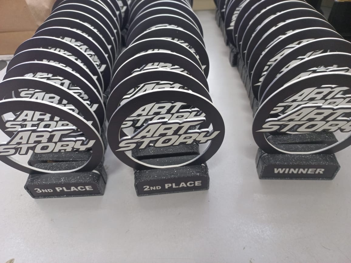 Призы и награды.